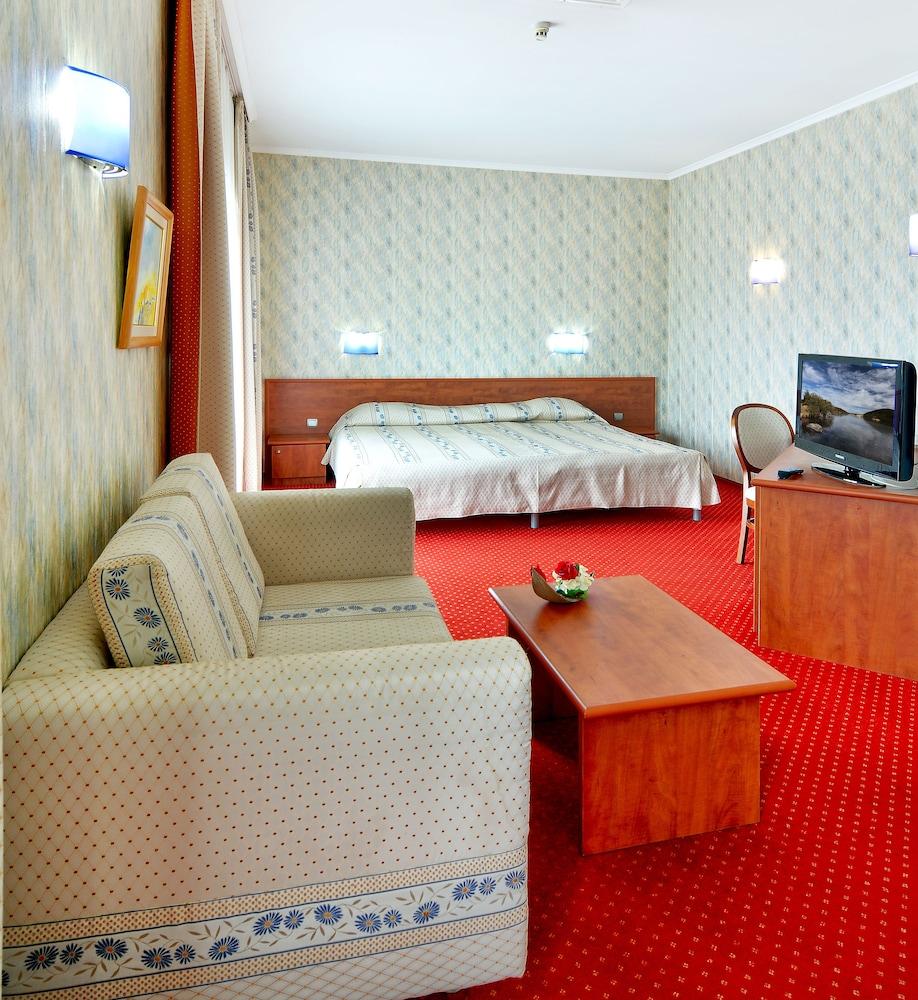 Aqua Hotel Varna ภายนอก รูปภาพ