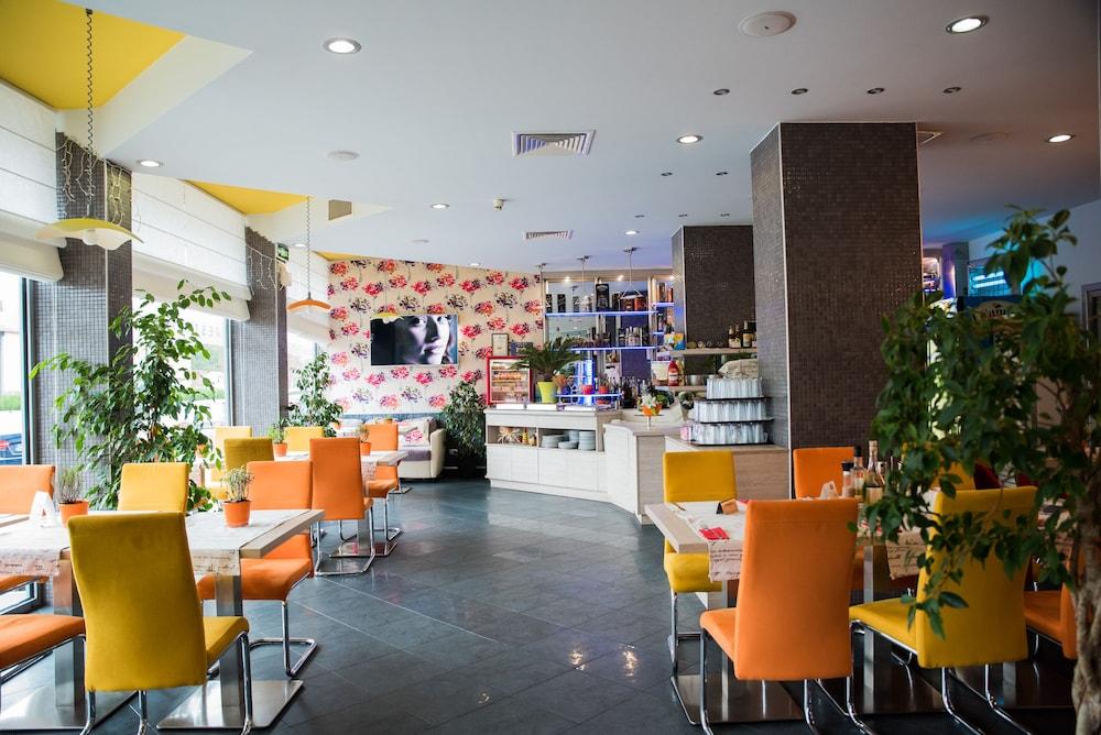 Aqua Hotel Varna ภายนอก รูปภาพ